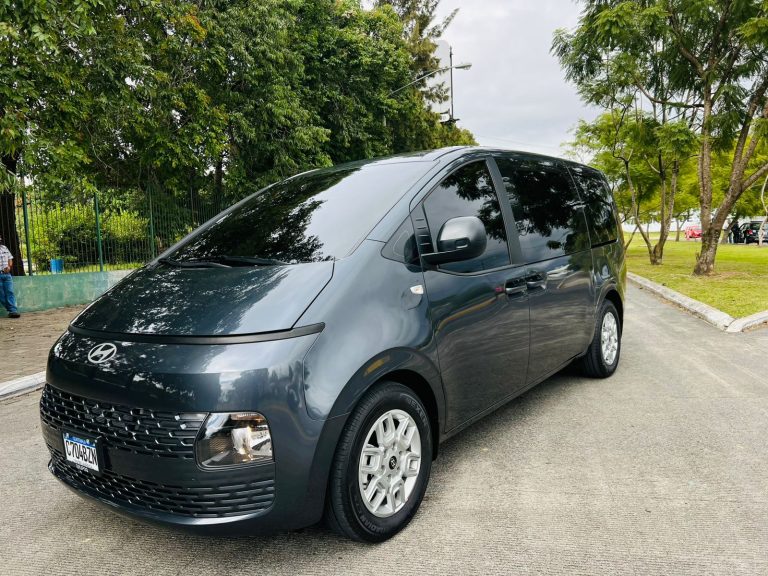 Hyundai Staria 2025